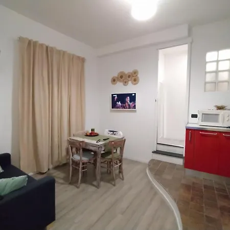 In Centro Apartment Savona